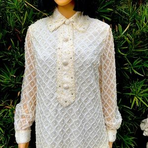 VINTAGE LONG SLEEVE WHITE BEADED TOP